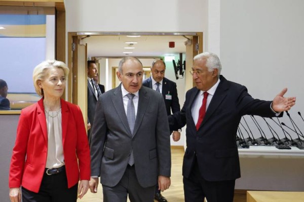 Փաշինյանին կանչել են բացատրության․ Հրապարակ