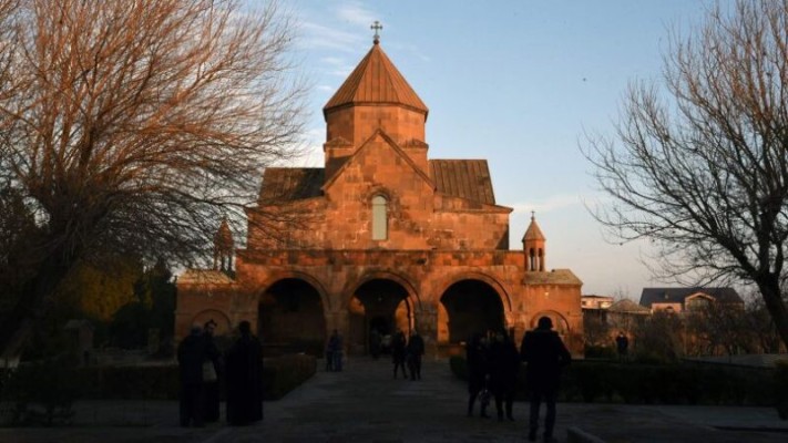 Եկեղեցու դեմ արշավից ոչ թե «զադնի» են դրել, այլ համախոհներ չեն գտնում եկեղեցականների շրջանում