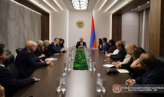 Արմեն Գրիգորյանը հուդայա-քրիստոնեական միությանը ներկայացրել է «Խաղաղության խաչմերուկ» նախագիծը