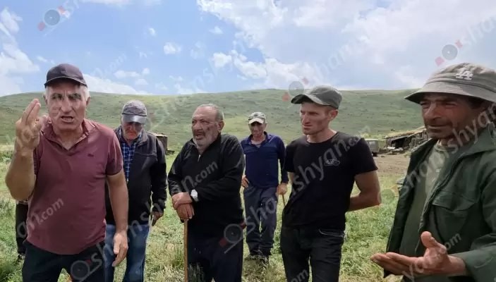 Թուրքը իր անասունները առանց խոչընդոտի մեր հողերում արածացնում է, իսկ մեզ ասում են, որ վարձավճարը սարքելու են 3 մլն դրամ․ անասնապահներ