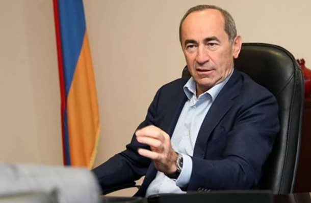 Սա դիվանագիտական ձախողման գլուխգործոց է. երբ դու ոչ թե սեղանի շուրջն ես, այլ մենյուի մեջ. Քոչարյանը՝ «Զանգեզուրի միջանցքի» մասին