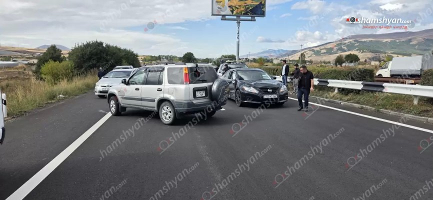Երևան-Սևան ավտոճանապարհին բախվել են «Nissan Altima»-ն և «Honda CR-V»-ն