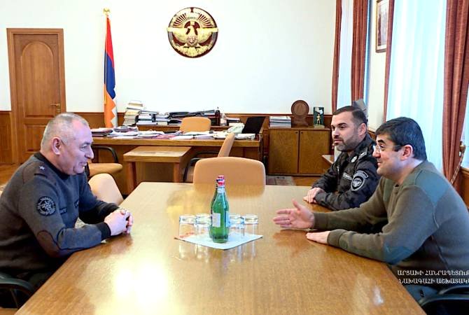 ԱՐՑԱԽԻ ՆԱԽԱԳԱՀՆ ՈՒ ՀՀ ԱԻՆ ՆԱԽԱՐԱՐԸ ՀԱՆԴԻՊԵԼ ԵՆ 