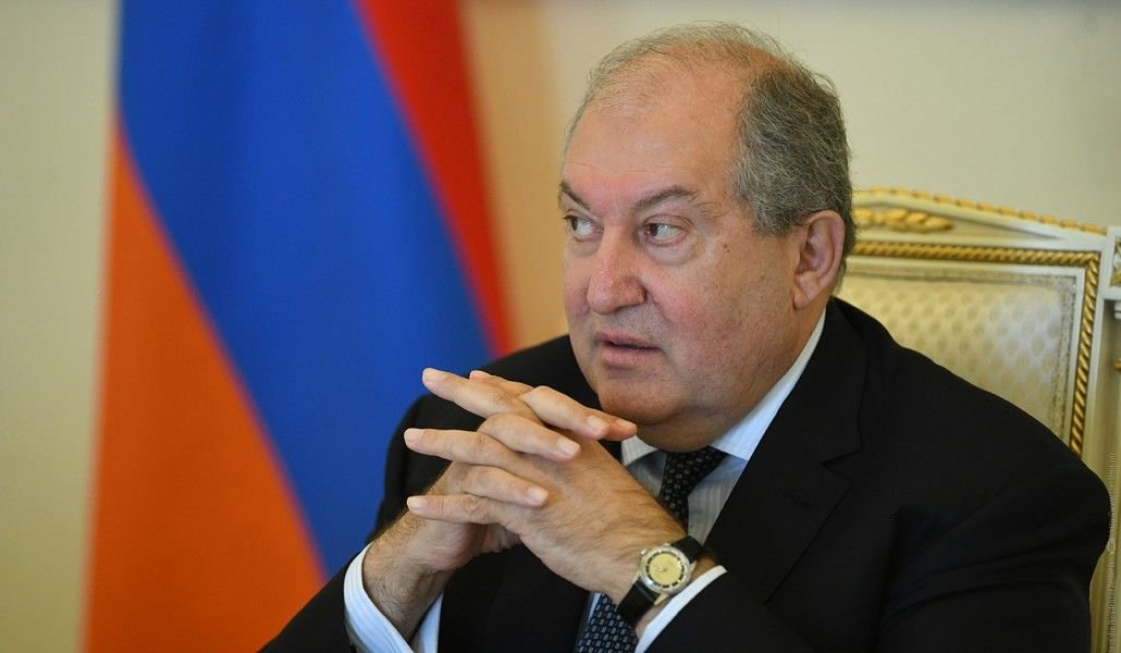 Չխորացնել ճգնաժամը, չհատել բարոյականության սահմանները. Արմեն Սարգսյան  