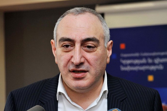 Արտախորհրդարանական ուժերը հնարավոր է ձևավորեն քաղաքական խորհուրդ, որը ձևական բնույթ կկրի