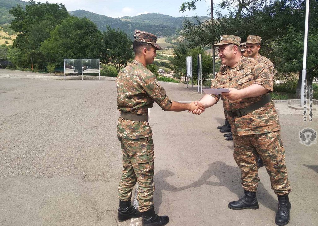 Տեղի է ունեցել զինծառայողների զորացրման հանդիսավոր արարողություն․ ՊՆ