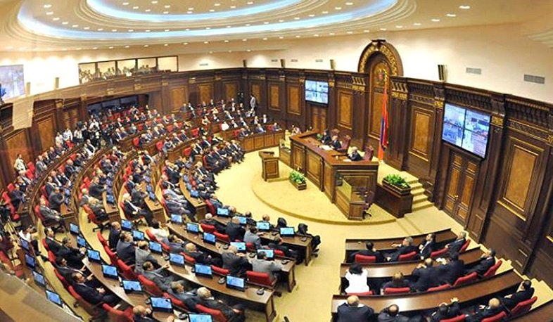 Ձախողված «տրյուկներ», պարզունակագույն քաղաքականություն. Փաստ