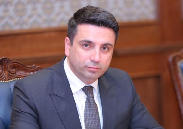 Ալեն Սիմոնյանն ինքը դիմել է դատարան, ինքը պարտվել, ինքն էլ գումար վճարել