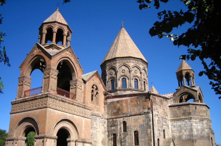 Կաթողիկոսի հայրապետական տնօրինությամբ կատարվել են եկեղեցականների նոր նշանակումներ