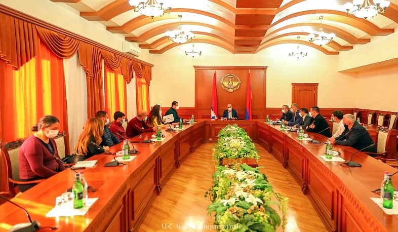 Արցախի պետական նախարարը խորհրդակցություններ է հրավիրել