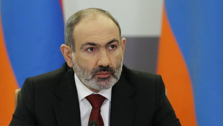 Կառավարության նիստին Փաշինյանը նեկայացրեց նոր մարզպետին