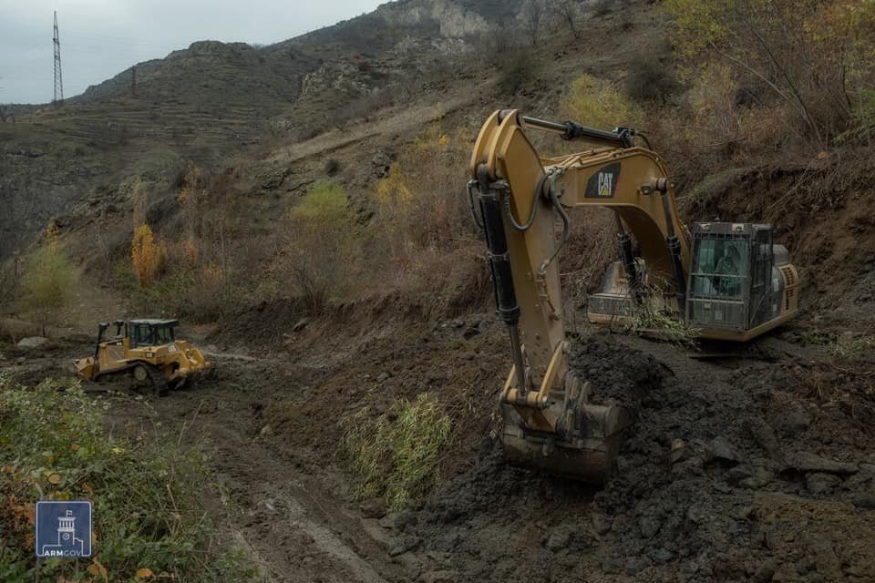 Կարևորն ընտրություններն են ու իրենց՝ իշխանությանը կառչած մնալը․ Փաստ