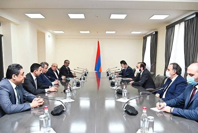 Արարատ Միրզոյանն ընդունել է Պաղեստինի եկեղեցիների հարցով բարձրագույն նախագահական կոմիտեի ղեկավարին
