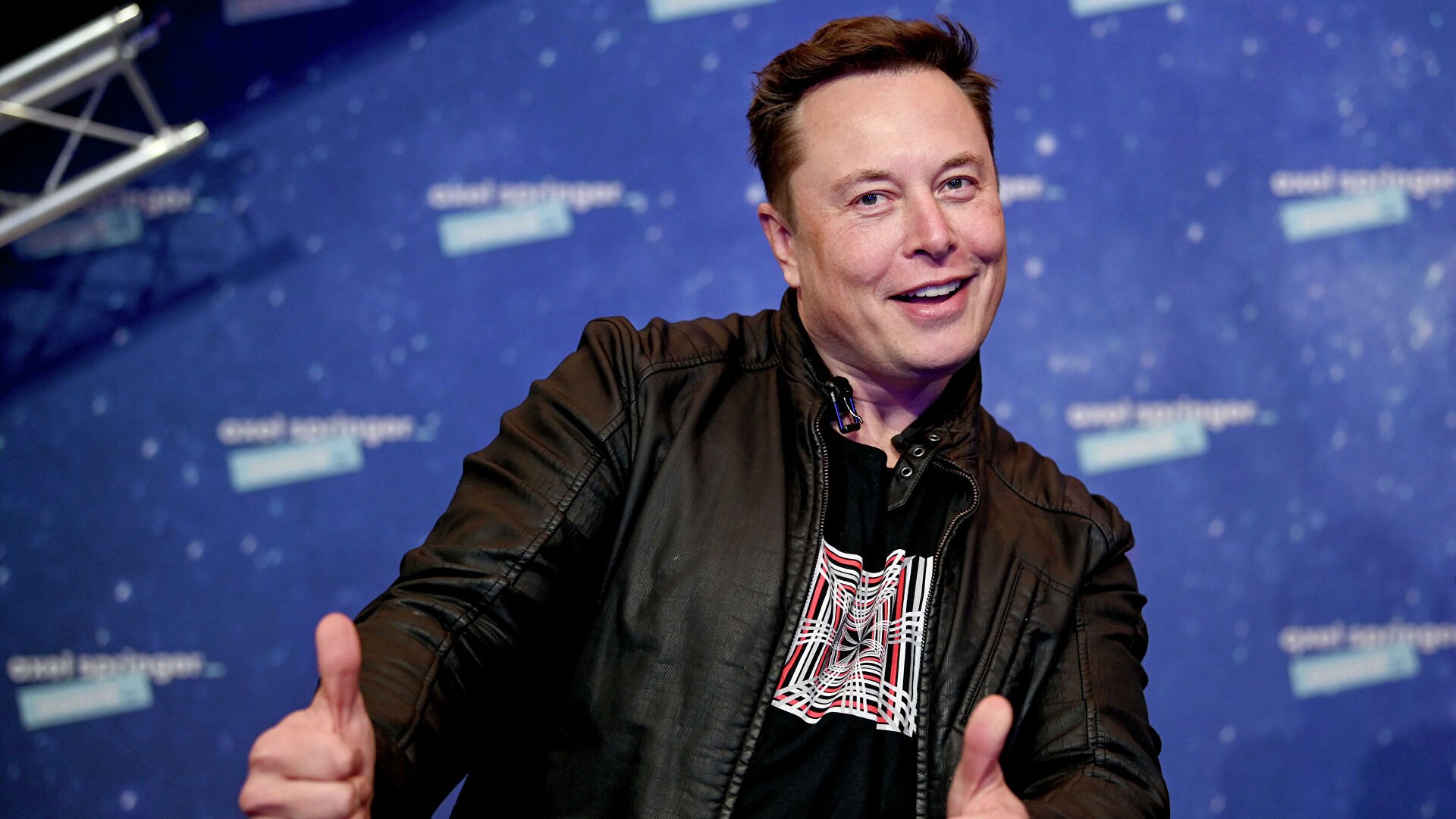 Մասկը կատարում է Tesla-ի բաժնետոմսերը վաճառելու թվիթերյան իր խոստումը