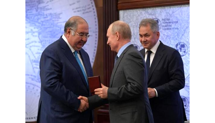 Բրիտանական հրատարակչությունը փոխել է «Պուտինի մարդիկ» գրքի բովանդակությունը