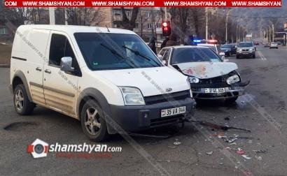 Ավտովթար՝ Վանաձորում. բախվել են Volkswagen Golf-ն ու Ford-ը