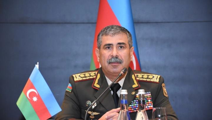 Հանդիպել են Ադրբեջանի պաշտպանության նախարարն ու ռուս խաղաղապահների նոր հրամանատարը