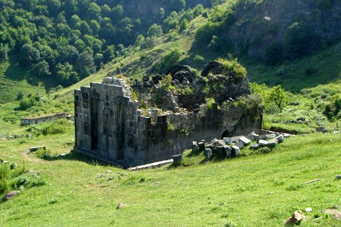 Վերականգնել Բգավորի եկեղեցին. մեկնարկը տրվում է եկեղեցի տանող ճանապարհի կառուցումից. Փաստ