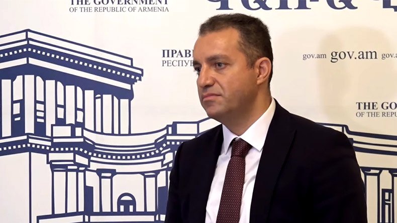 Քերոբյանը չի հիշում՝ Պապիկյանի հարսանիքին իրենից QR կոդ պահանջե՞լ են, թե՞ ոչ․ Hraparak.am