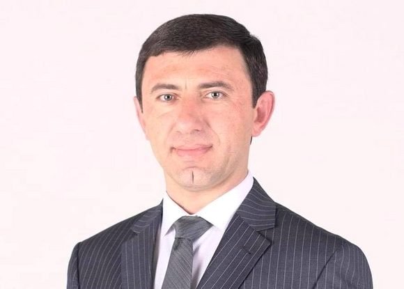 Առանց լիազորությունների համայնքի ղեկավարը․ Հրապարակ